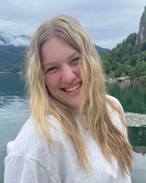 Image of Keeley Kuru